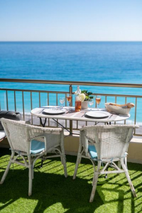 Breathtaking sea view, 2 terraces and A/C, Nice